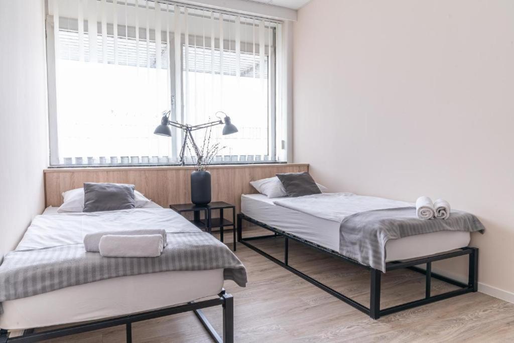 Hostel Messe Laatzen Екстериор снимка