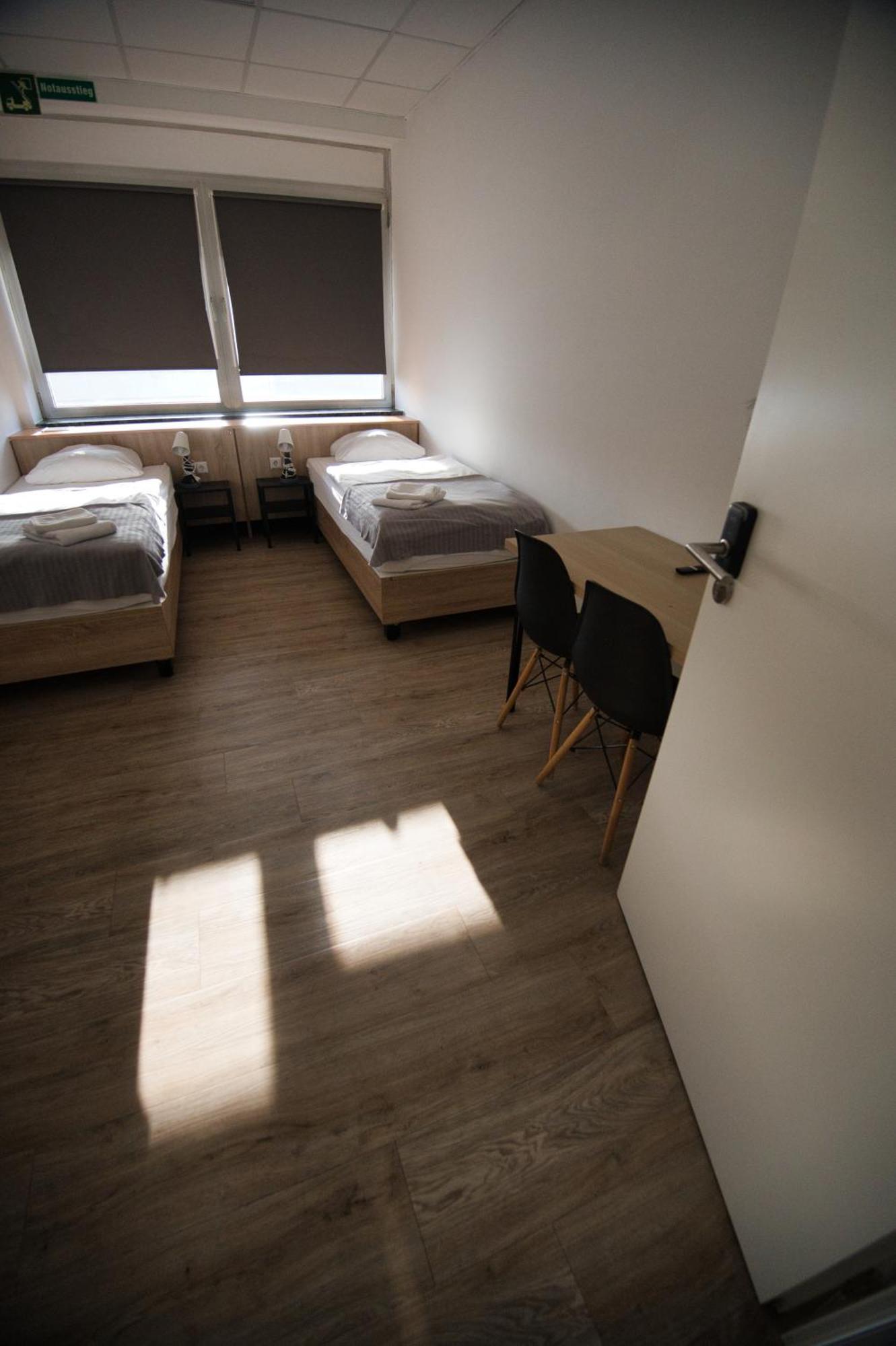 Hostel Messe Laatzen Екстериор снимка