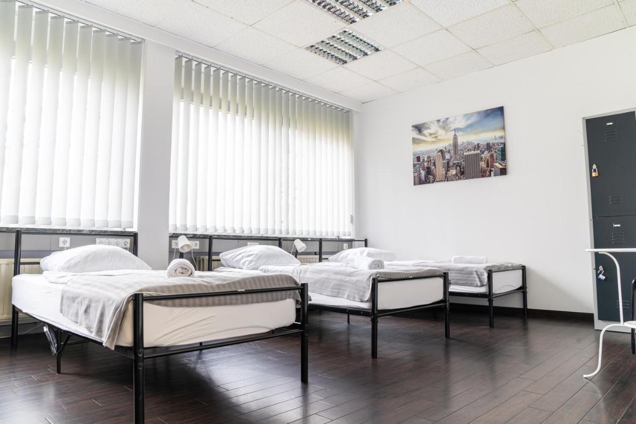 Hostel Messe Laatzen Екстериор снимка